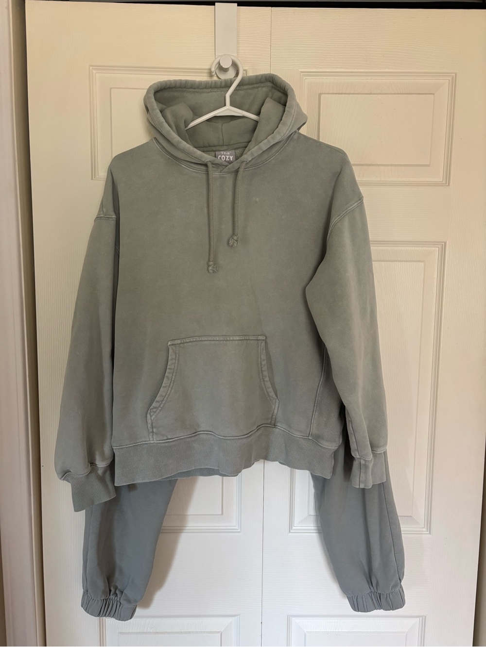 Aritzia Tna/ Brandy Melville Sweat Suit